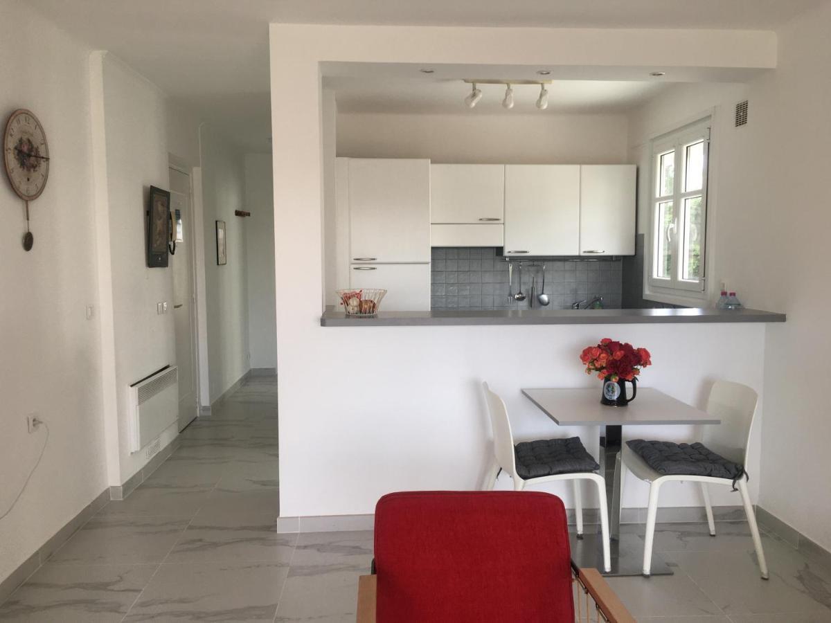 Superior Apartment On First Floor With Sea View Antibes Ngoại thất bức ảnh